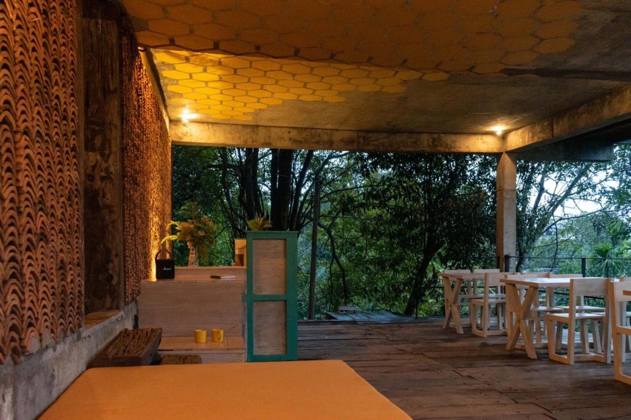Wild Bee Hostel Ella Exterior photo