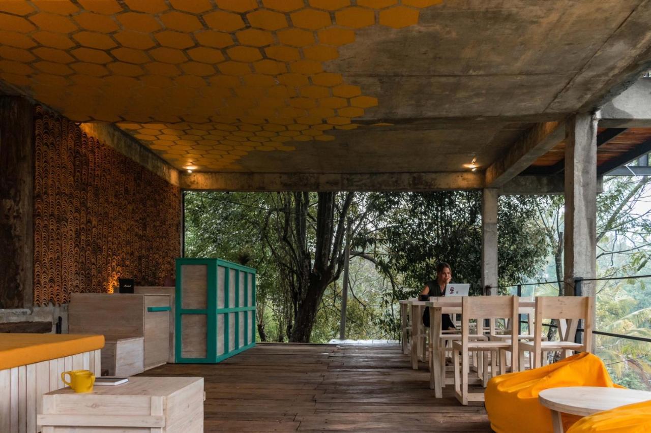 Wild Bee Hostel Ella Exterior photo